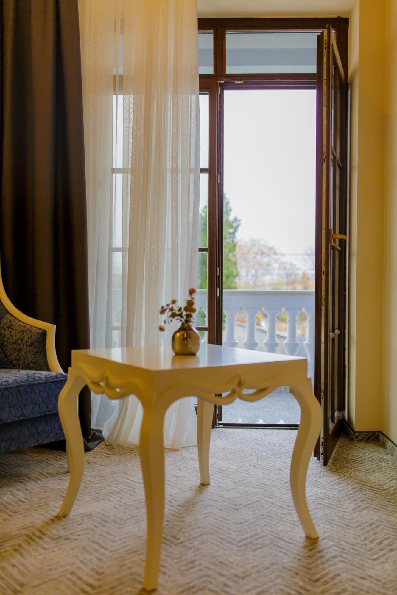 Muller Hotel Boutique & Spa Галац Екстер'єр фото